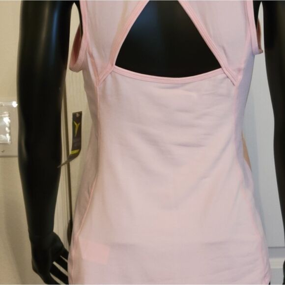 BRAND NEW OLD NAVY ACTIVE GO-DRY WOMEN"S PINK TOP - Picture 16 of 16